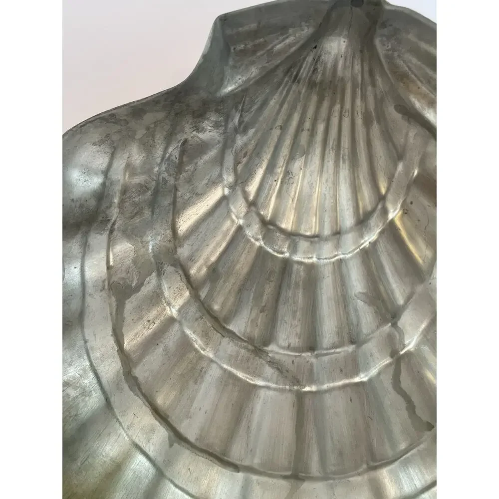 Vintage Copper Shell Mold Or Wall Decor 12” Tin Lined - Has Wall Hanging Hook